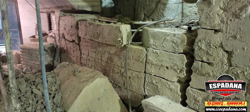 برش گالری در مترو تهران